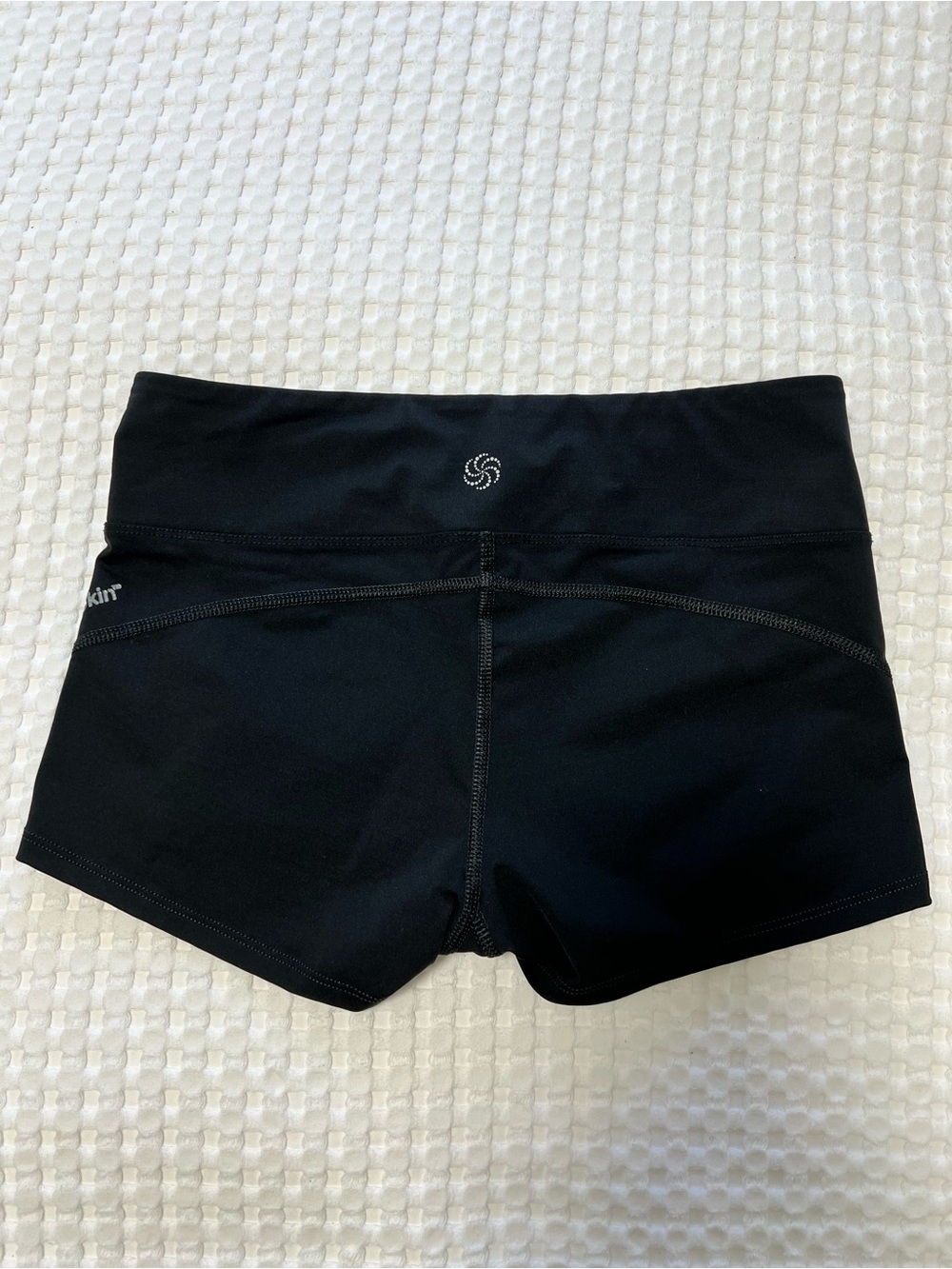 IntelliSkin Active Shorts - Picture 3 of 7